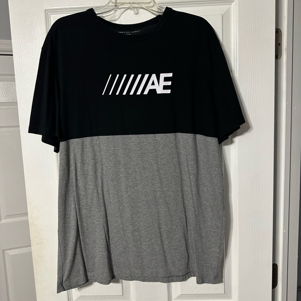 Mens American Eagle Outfitters Classic Colorblock Graphic Tee